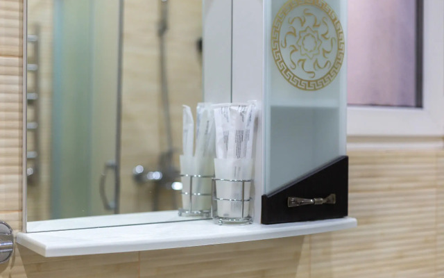 2-Komnatnye V Taunkhause S Garazhom V Kudepste Apartments