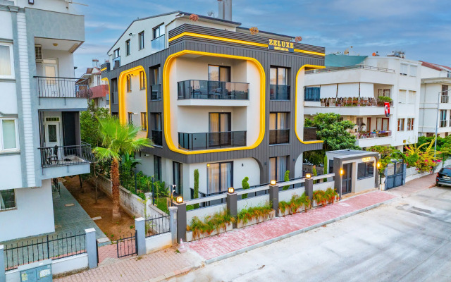 Апарт-отель Zeluxe Suite