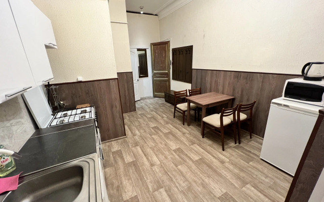 Апартаменты 2 комнатная квартира на Адмиралтейской с парковкой