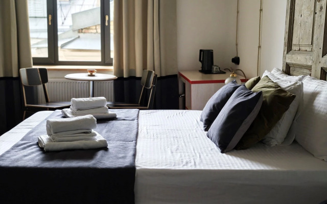 Меблированные комнаты Гости Любят на Жуковского