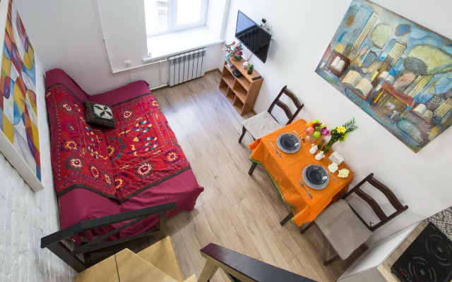 Tvorcheskiy Peterburg/studiya v tsentre Apartments