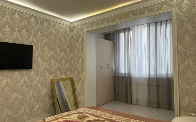 Bez Posrednikov Flat