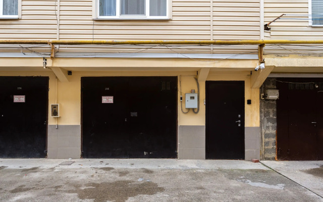 2-Komnatnye V Taunkhause S Garazhom V Kudepste Apartments