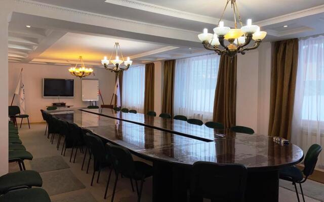 Hotel Lyuks