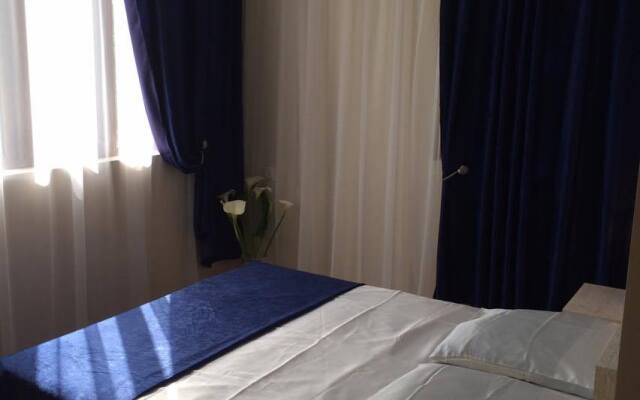 Holiday House Green Cape Batumi Guest House