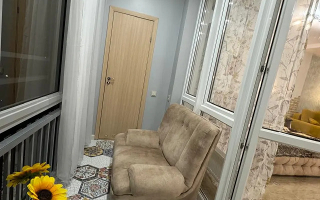 Uyutnaya ryadom s mamaevym kurganom Flat