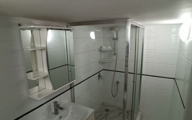 Dvukhurovnevyе v zdanii TTS Apartments