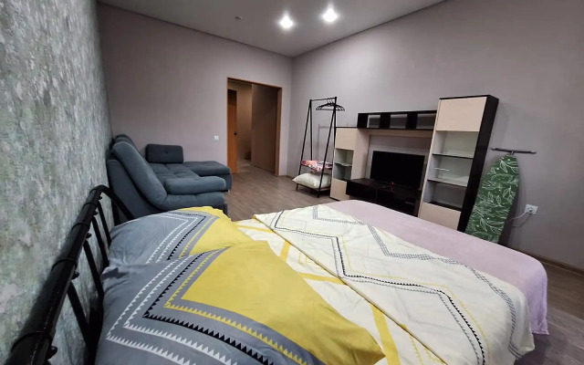 Evrodvushka 6 mest Flat