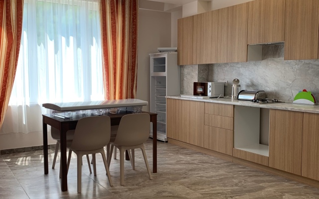 Апартаменты 6-местные