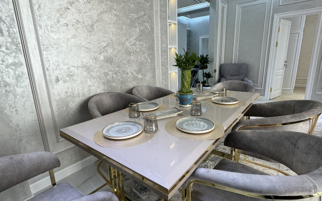 Lux Appartment near Registan Apartments