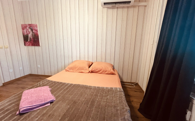 Апартаменты на Калашникова 7