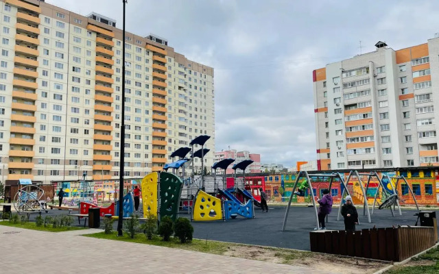 Okolo stadiona Lokomotiv Flat