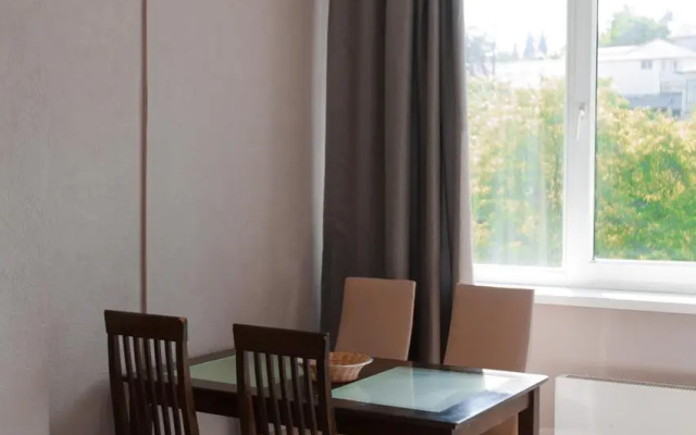 Rivyera Flat