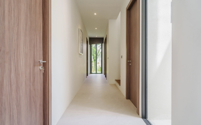 Aileen Layan 6 Villa