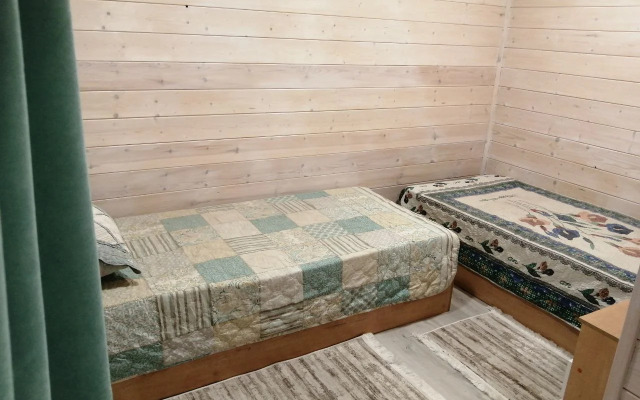 Chastnyij Dom s Verandoj i Saunoj Private House