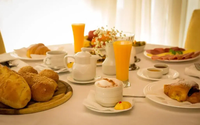 Colosseo Hotel