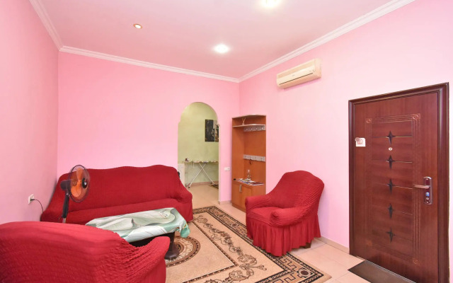 Apartment in Saryan Street Flat