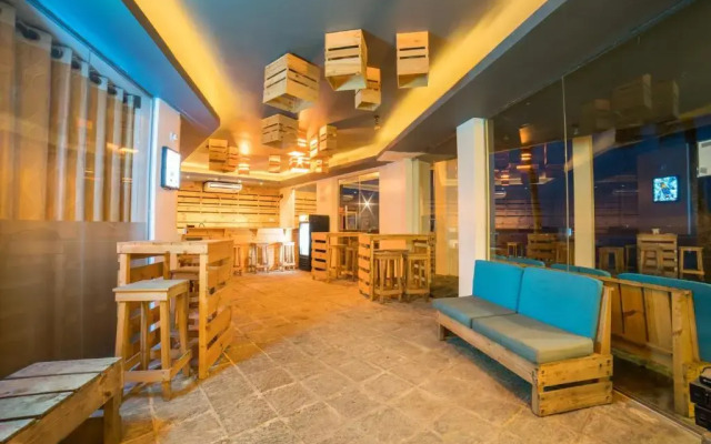 Hikkaduwa Beach Resort Hotel