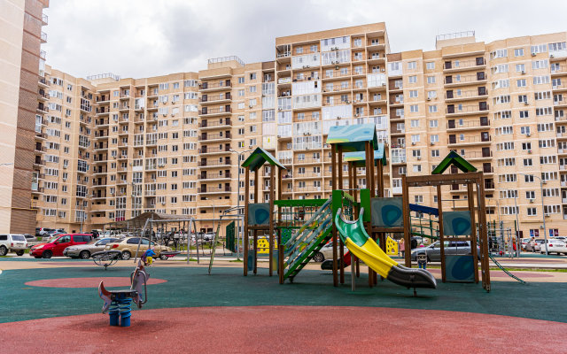 Апартаменты в центре Новороссийска с видом на горы и город LetoAрart