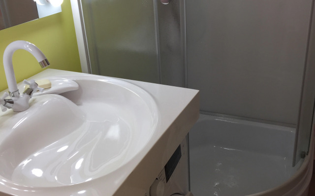 Kvartira-Studiya Ryadom S Zooparkom Flat