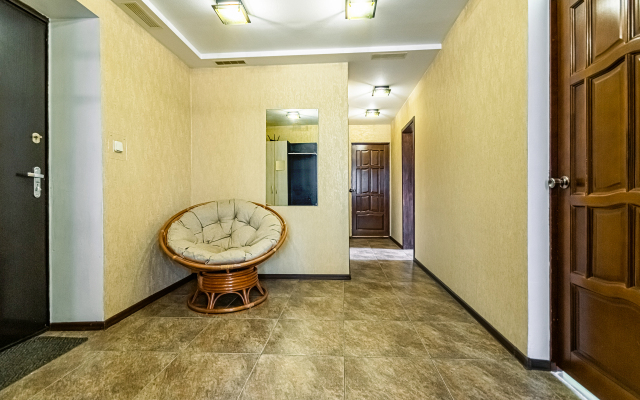 Квартира на Набережной