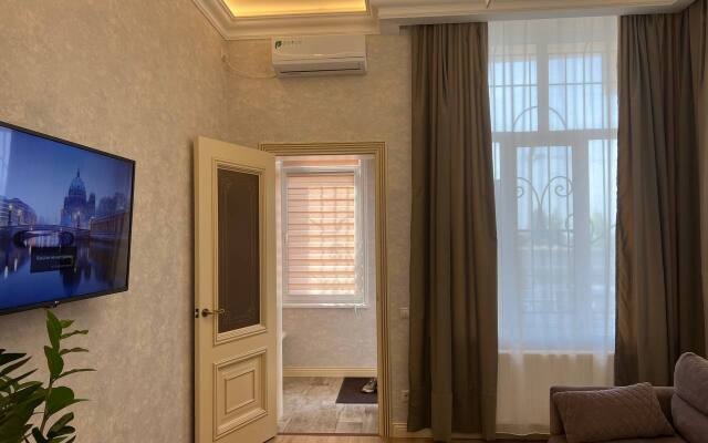 Апартаменты Времена года 15, 1 этаж