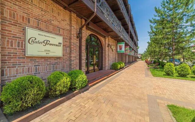 Chalet Provence Hotel