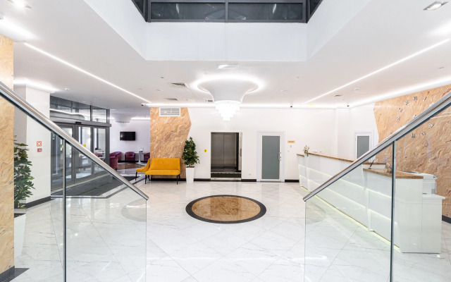 Отель Harbor Club