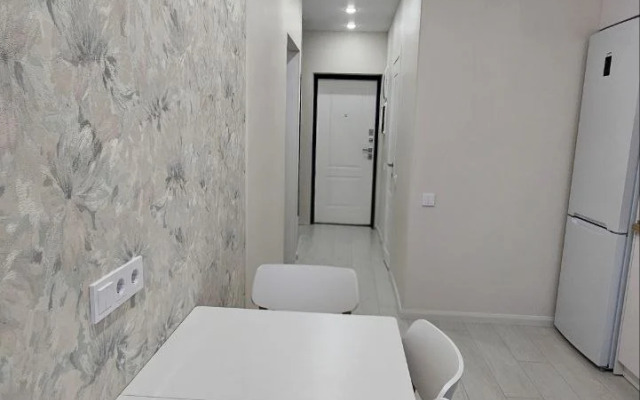 V Tsentre Avtozavodskogo Rayona Flat