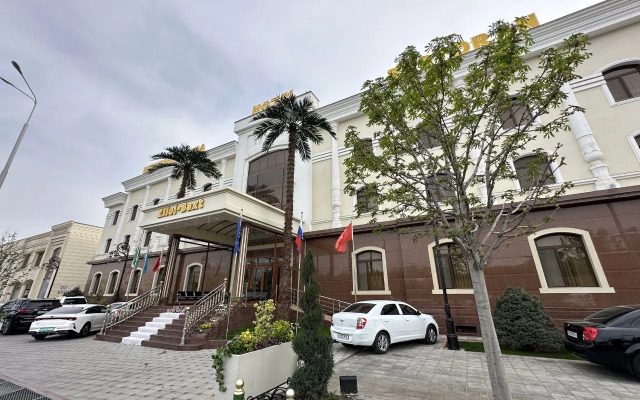 Hotel Zilol Baxt