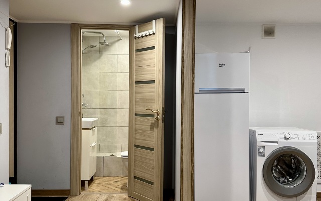 Stidiya Loft Dvikhurovnevaya Yarapartments Flat