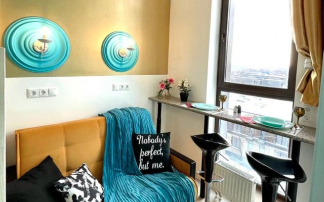 Квартира Двухуровневая студия с панорамным остеклением