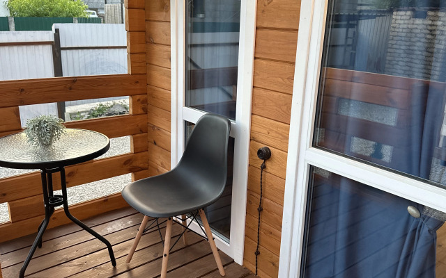 Amza Guest house