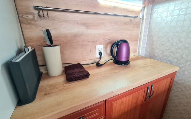 Uyutnaya Studiya S Vidom Na More I Zakat Flat