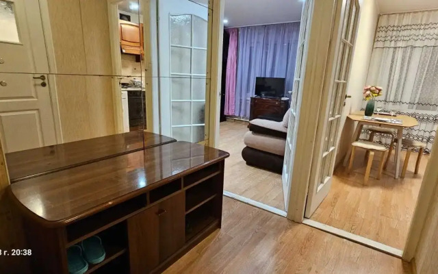 Yevrodvushka S Dizaynerskim Remontom V Serdtse Moskvy Flat