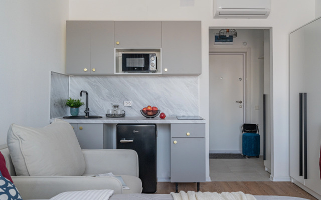 Апартаменты на Хуторской 1