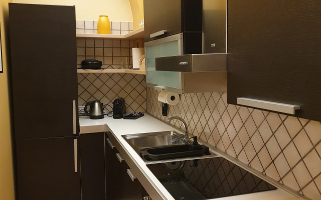 Giacarda Suite Apartments