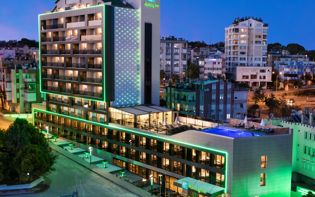 Отель Holiday Inn Antalya Lara