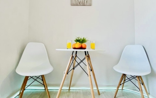 Апартаменты Студия с видом на город на Крестинского 35