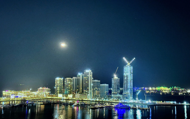 Avani Palm View Apartaments