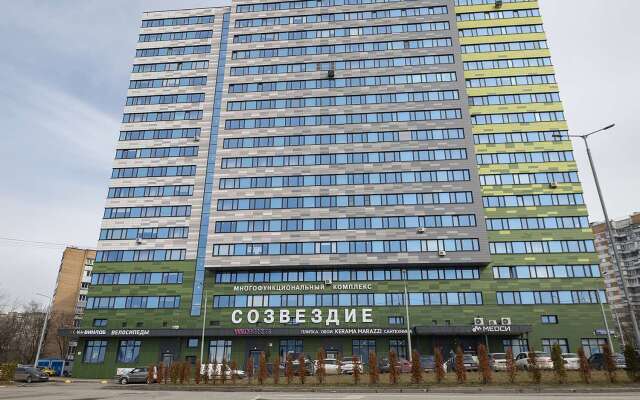 Studiya Komfort V Tsentre Koroleva Apartments