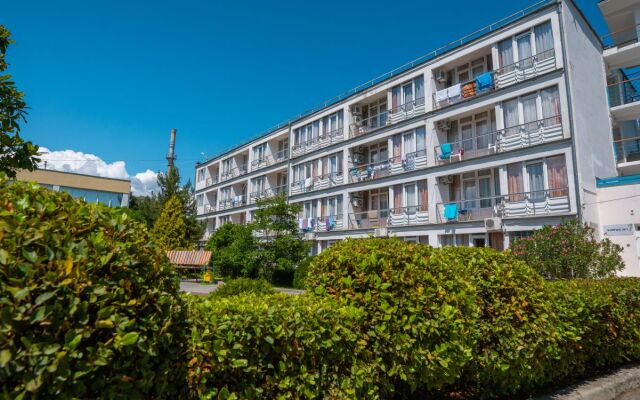 Kurortny Hotel Atelika Voskhod 2**