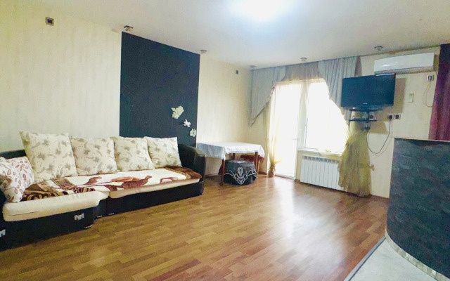 V Tsentre Baku Flat