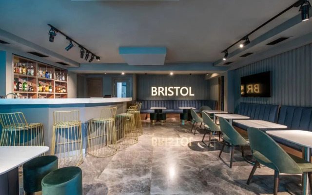 Bristol Hotel and Spa Bakuriani Hotel