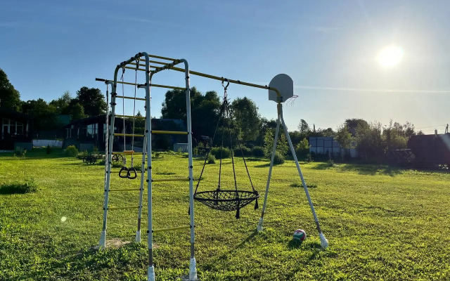 Частный дом по улице Центральной