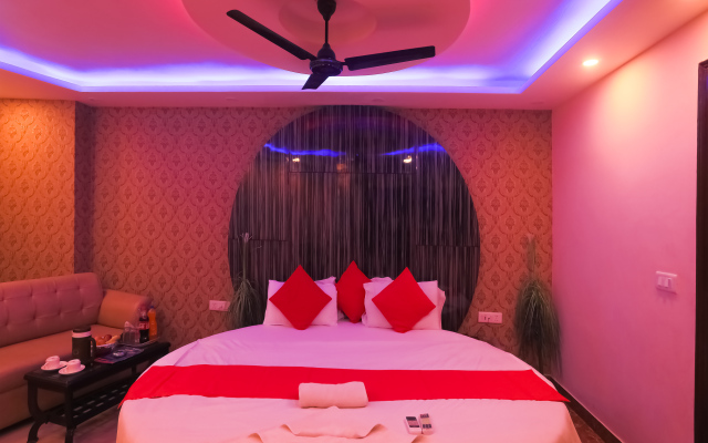 Luxury Stay Hotel