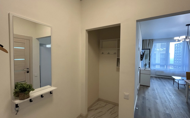 Novaya dvushka vozle akvaparka i Trts Planeta Flat