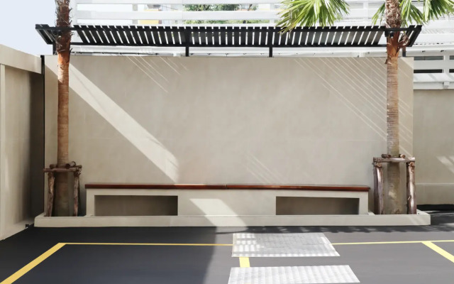 Отель UTD8 Hotel & Residence