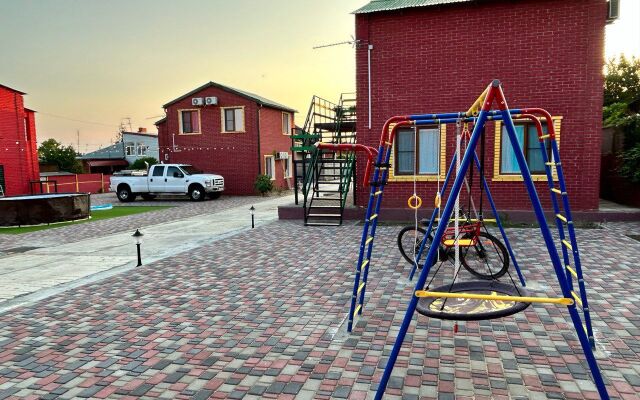 Iyun Mini Hotel