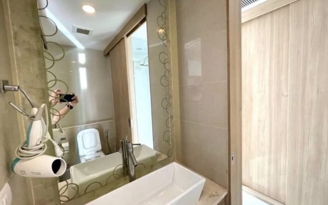 Riviera Wongamat Beach Apartments